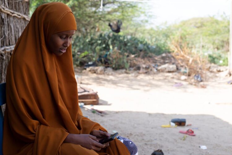 Young women and men in Somalia are embracing technology to promote peace