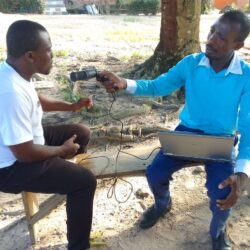 Kanien Radio broadcaster serving his community by promoting climate solutions