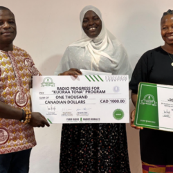 Kuora Tona de Radio Progress remporte le prix Liz Hughes pour Radios Rurales au féminin